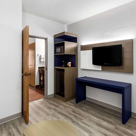 Comfort Inn & Suites Kenosha-Pleasant Prairie Bagian luar foto
