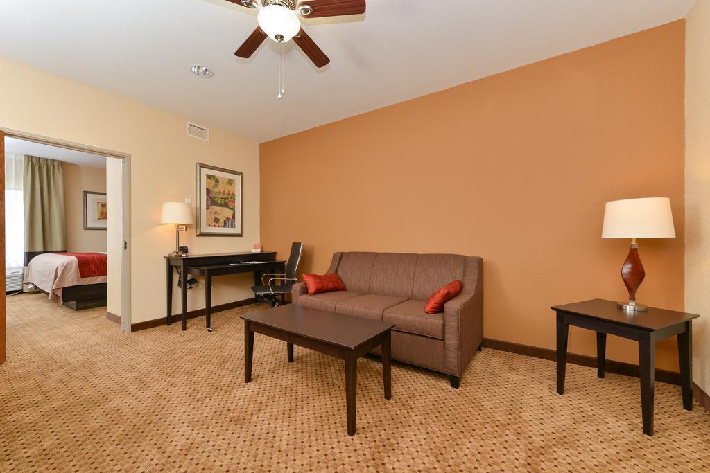 Comfort Inn & Suites Kenosha-Pleasant Prairie Bagian luar foto