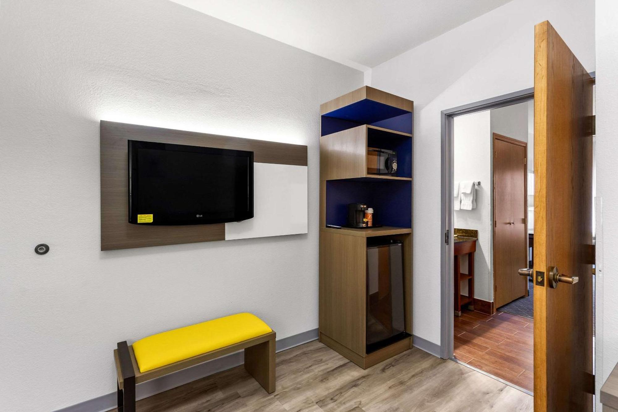 Comfort Inn & Suites Kenosha-Pleasant Prairie Bagian luar foto