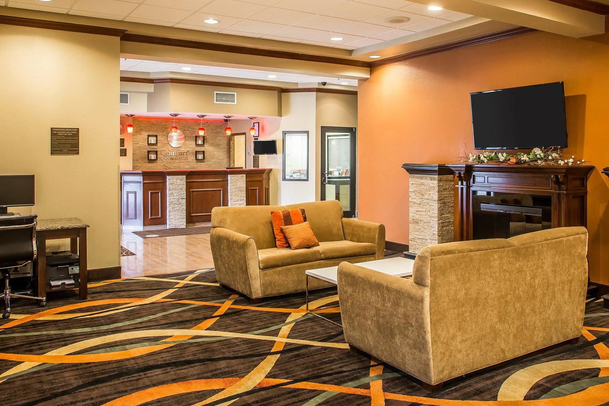 Comfort Inn & Suites Kenosha-Pleasant Prairie Bagian luar foto